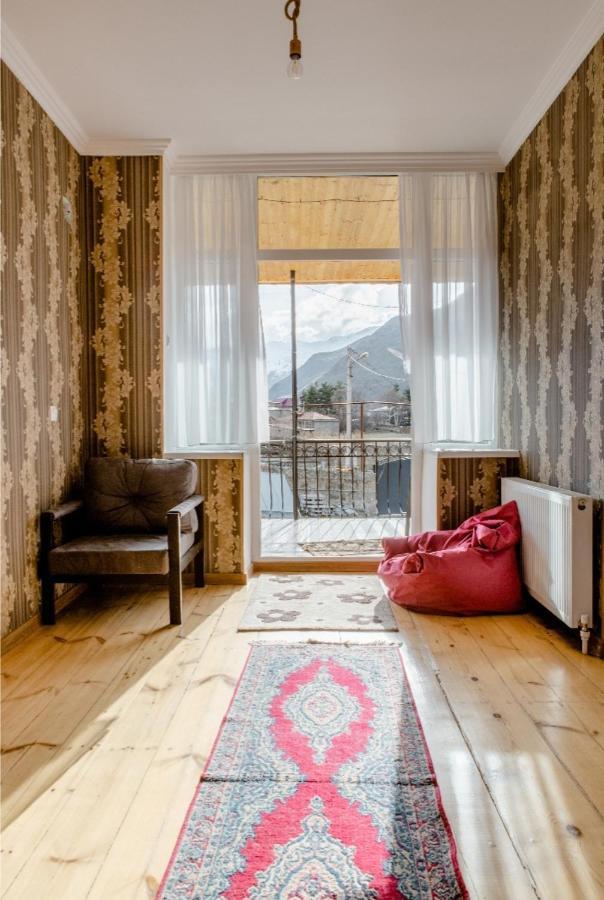 Cozy Hotel Kazbegi Eksteriør bilde